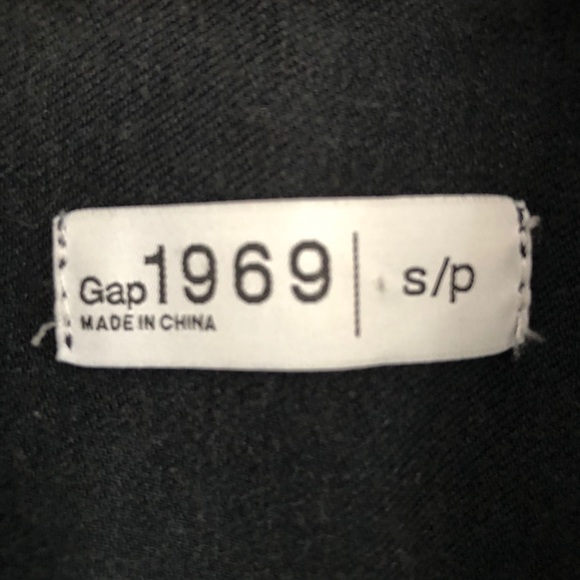 Gap jean jacket - Picture 3 of 7